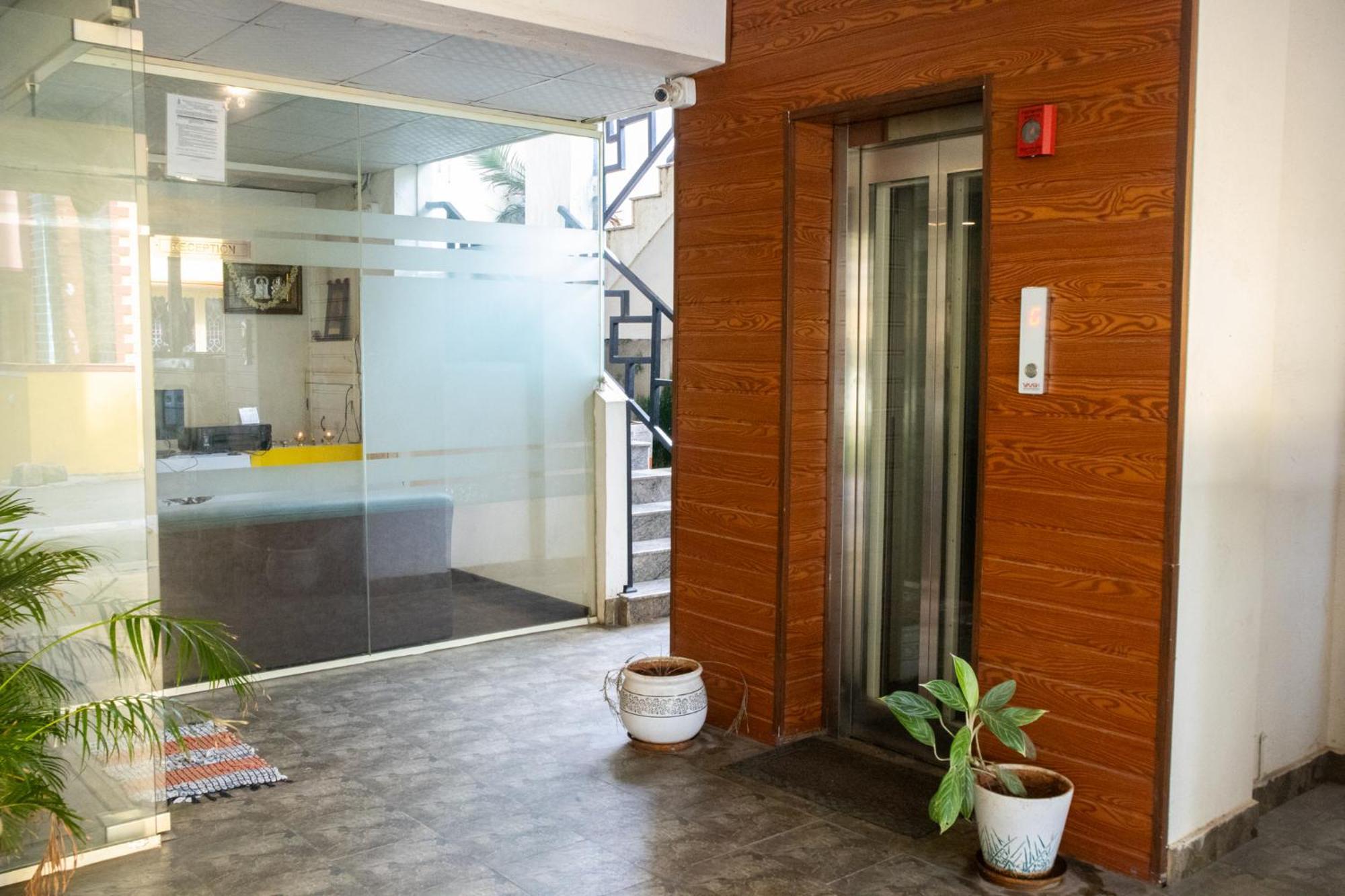 Mystic Apartotel Hebbal บังกาลอร์ ภายนอก รูปภาพ