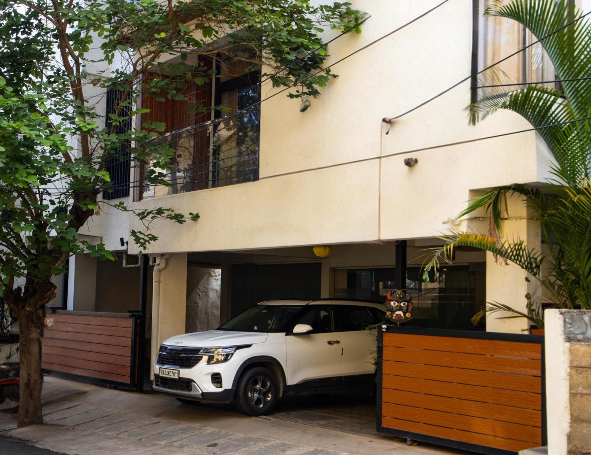 Mystic Apartotel Hebbal บังกาลอร์ ภายนอก รูปภาพ